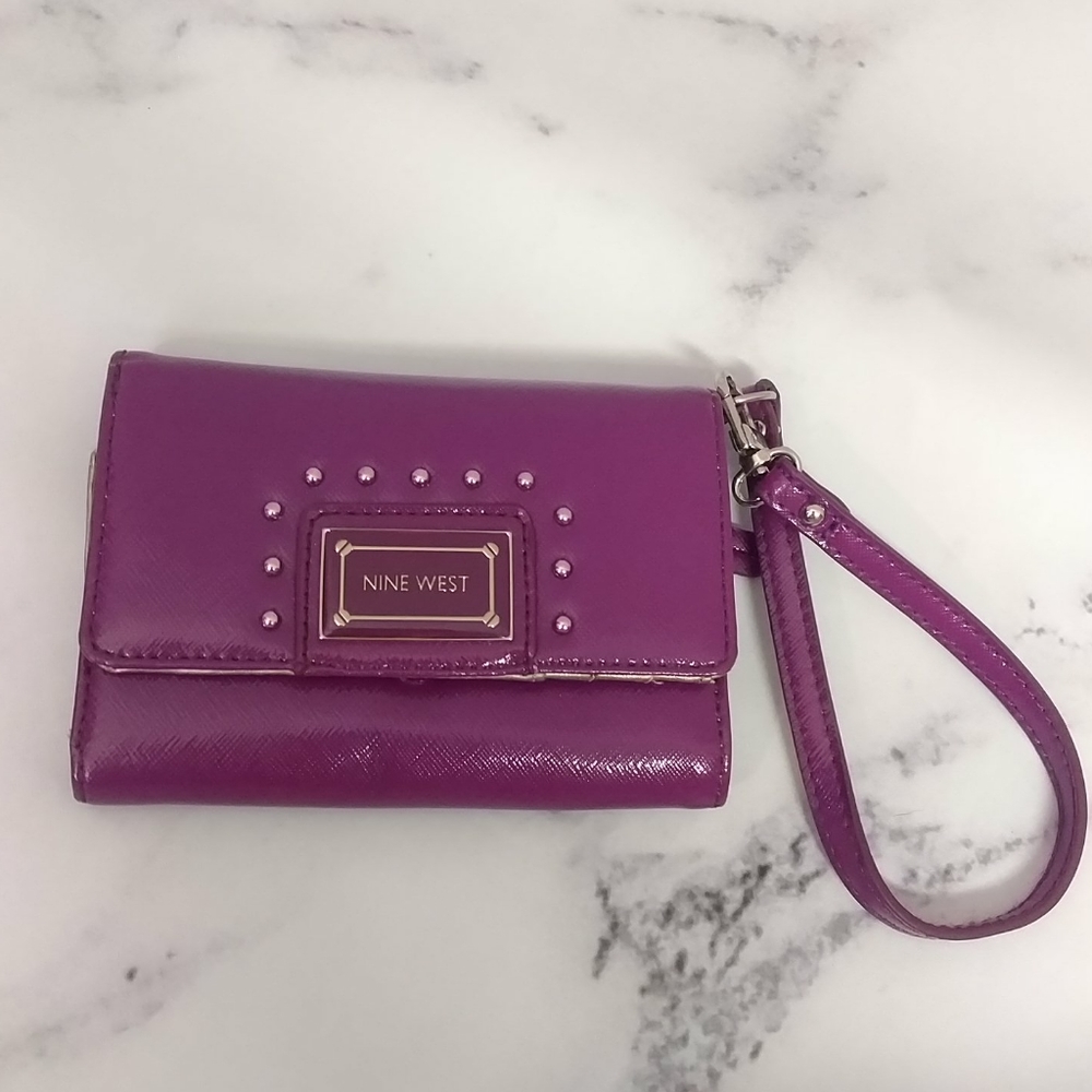 Nine West Purple Wallet Wristlet